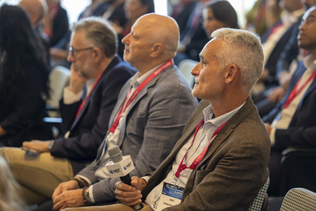 Delegados de los sectores de telecomunicaciones, pagos y servicios digitales asistentes a MEF GCB 2026 en Ámsterdam.